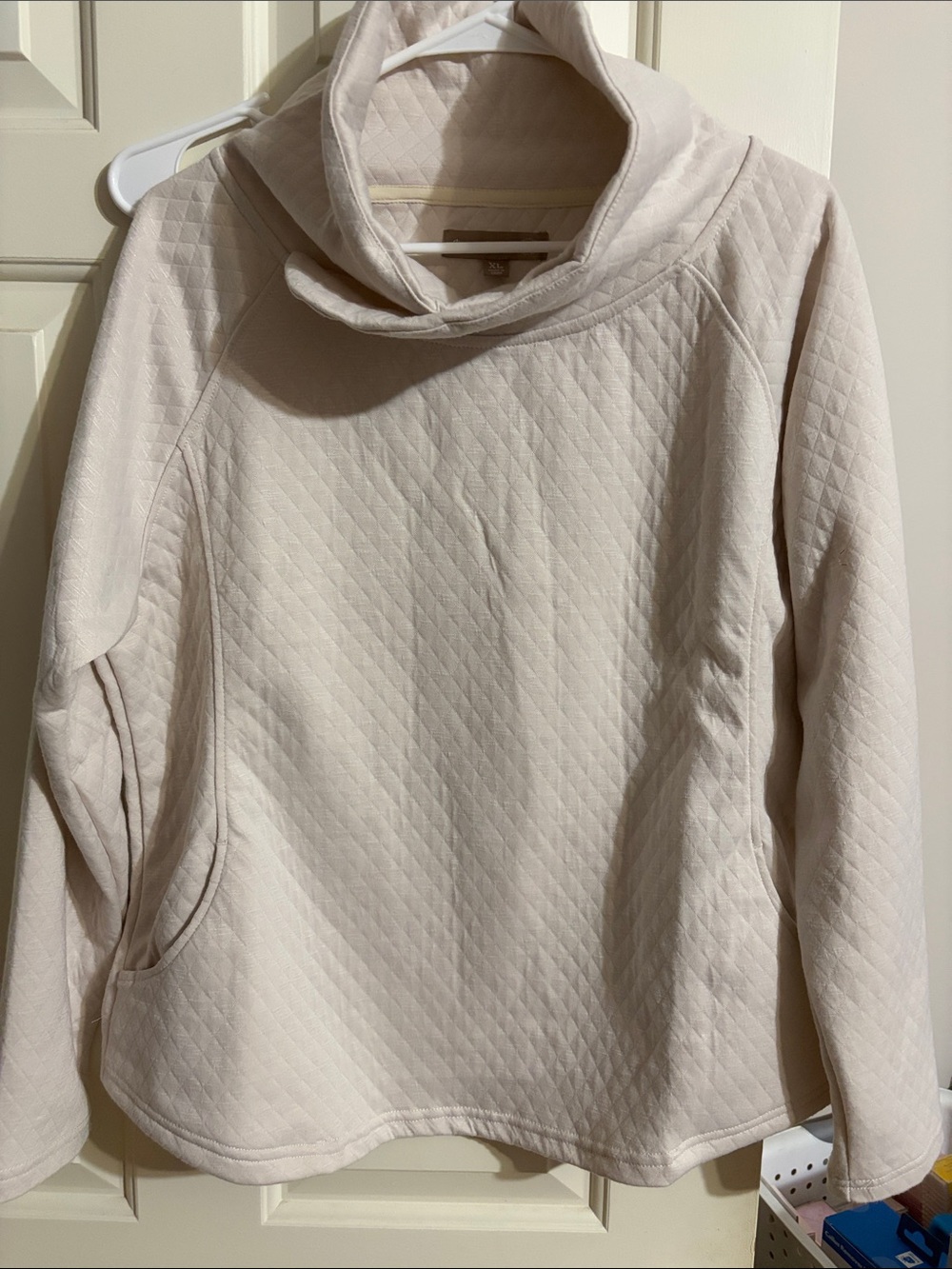 Quilted Cowl Neck Sweater Pullover - Cream
